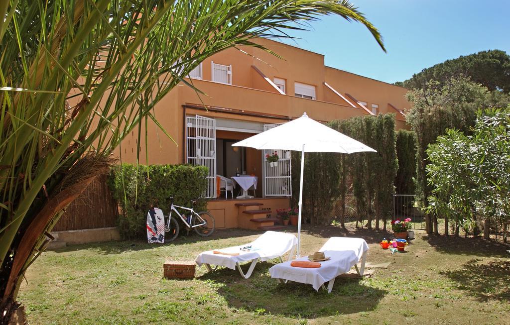 Casa Adosada En Platja De Pals By Apartaments Golf Extérieur photo